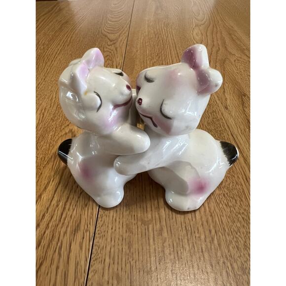 Vintage Bunny Hug Van Tellingensalt & pepper shaker set. Corks are inside. - Picture 3 of 10
